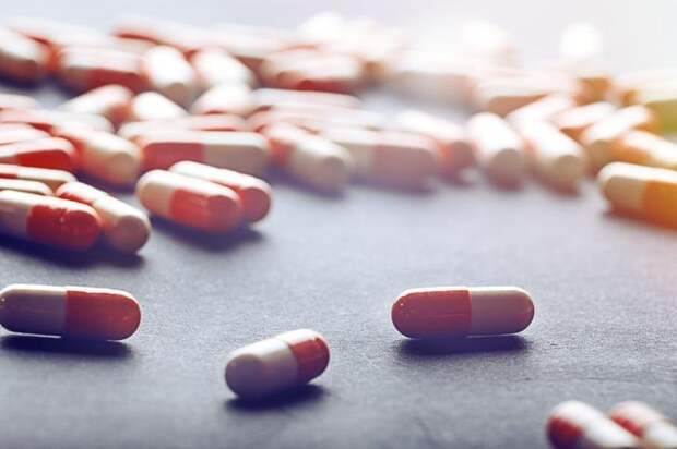 Прием антибиотиков: польза и вред для организма человека