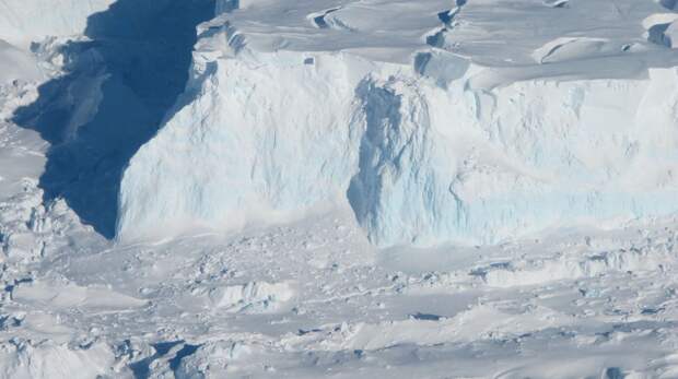 Таяние «ледника Судного дня» ускорилось, — учёные