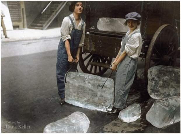 Юные работницы перевозят лед. 1918 год. история, факты, фото.