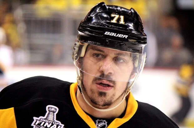 Малкин дисквалифицирован на пять матчей НХЛ за удар клюшкой