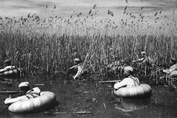 Подводные торпеды для смертников и еще 4 поразительные фотографии с войны