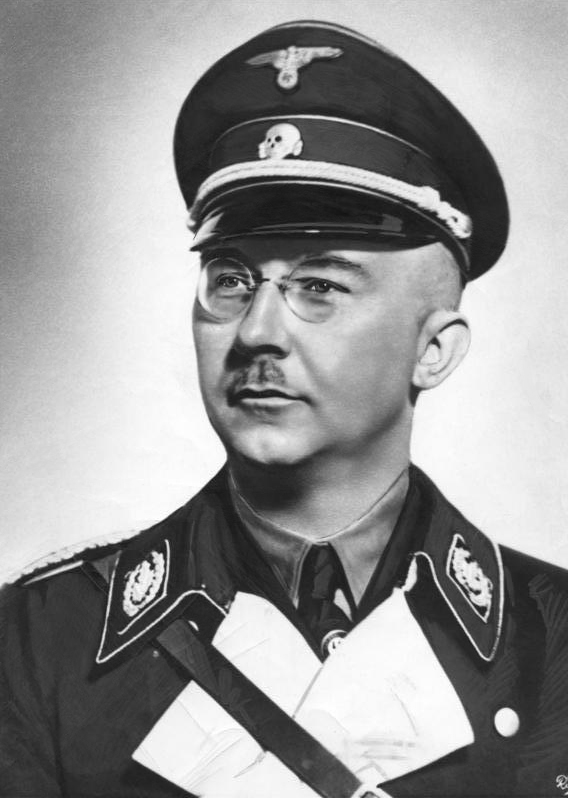 SCHUTZSTAFFEL (Что такое СС)