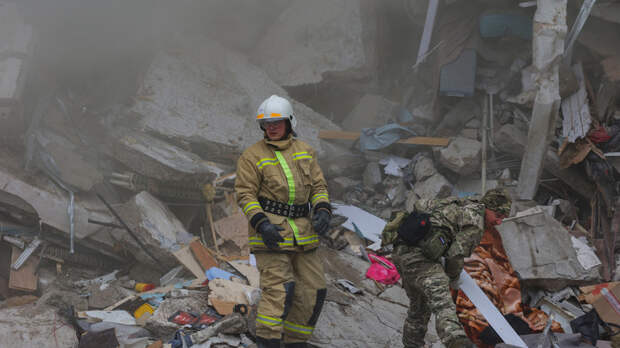 Из-под завалов в Белгороде достали двоих погибших