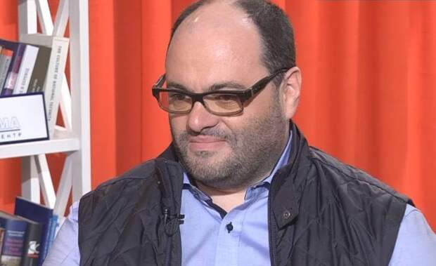 Гагаркин: Гончарук и Порошенко начали выполнять план по уничтожению Украины Гагаркин: Гончарук и Порошенко начали выполнять план по уничтожению Украины