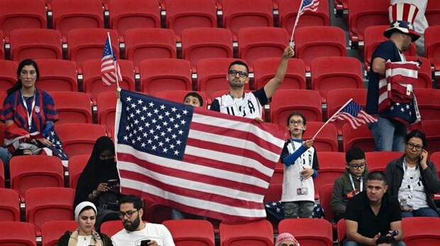 Иран настаивает на дисквалификации сборной США по футболу из-за надругательства американцев над флагом Ирана