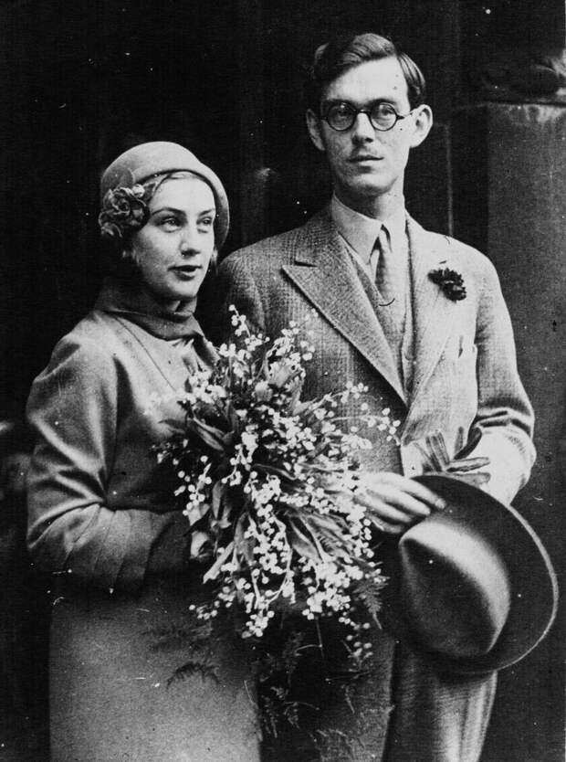 Леннарт Бернадот с первой супругой  Карин Эммой Луизой