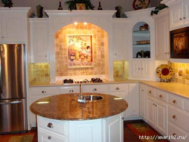 tuscan_kitchen_design_center_island_white_cabinets_375 (430x322, 74Kb)