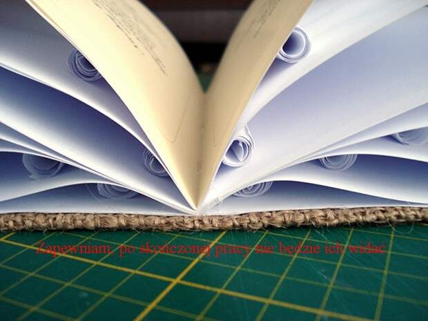 Как сделать декоративную книжку для подарка. Мастер-класс (6) (700x525, 244Kb)