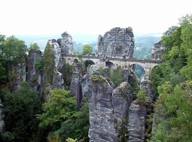 Бастай каменный бастион Саксонии Bastei07 Бастай каменный бастион Саксонии