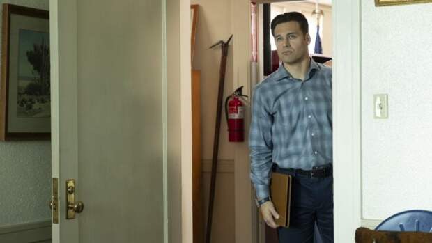 Eddie Diaz Deserves More on 9-1-1 — and Hopefully, He’ll Get It