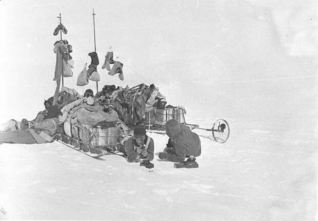 Белое безмолвие Дуглас Моусон, австралия, антарктида, изучение Антарктики, научная экспедиция, полярные исследователи, поход во льдах, фотосвидетельства