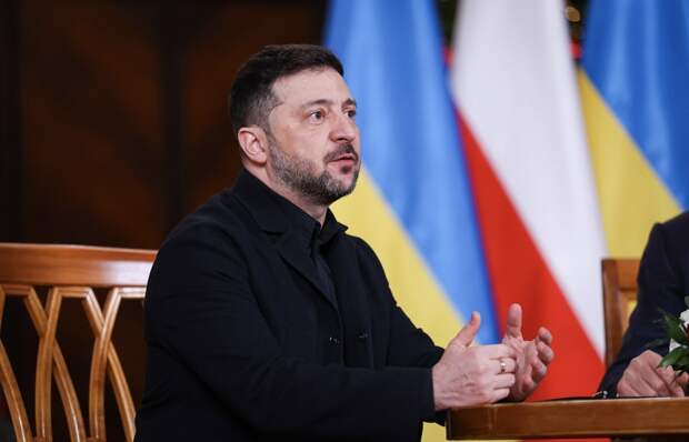 Зеленский экстренно изменил состав делегации на первых переговорах России, Украины и США