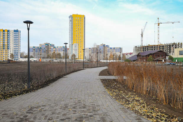 Благоустройство нового парка за ТЦ 