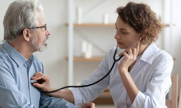 Россиянам по ОМС с 2026 года доступен анализ, который надо сделать хотя бы раз в жизни