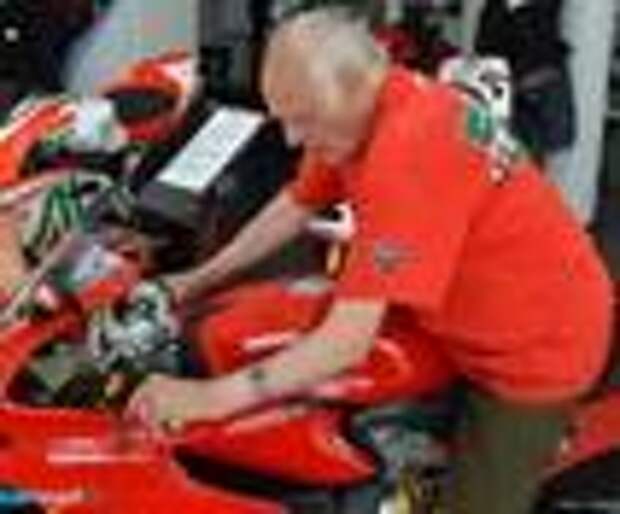 85-летний венгр купил 1199 Panigale