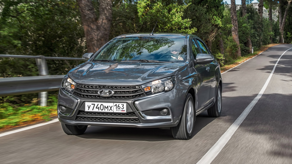 Lada-Vesta-Gray_097[1]