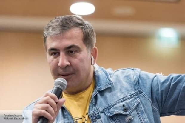 Саакашвили рассказал, как курил «травку» Саакашвили рассказал, как курил «травку»
