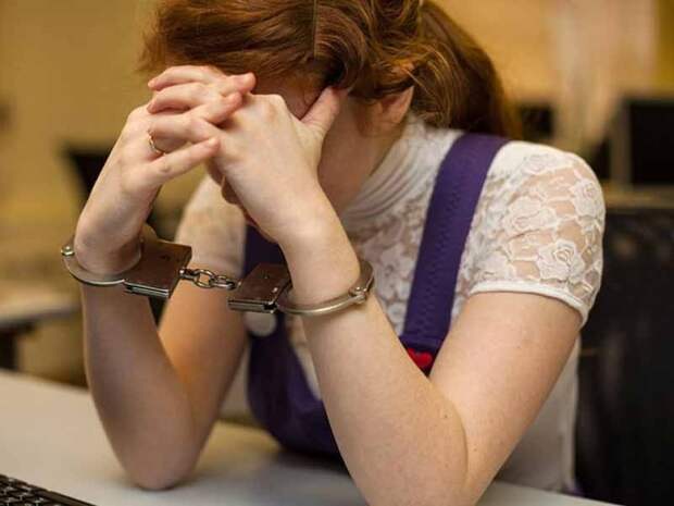 Путин помиловал 23 осуждённых женщины