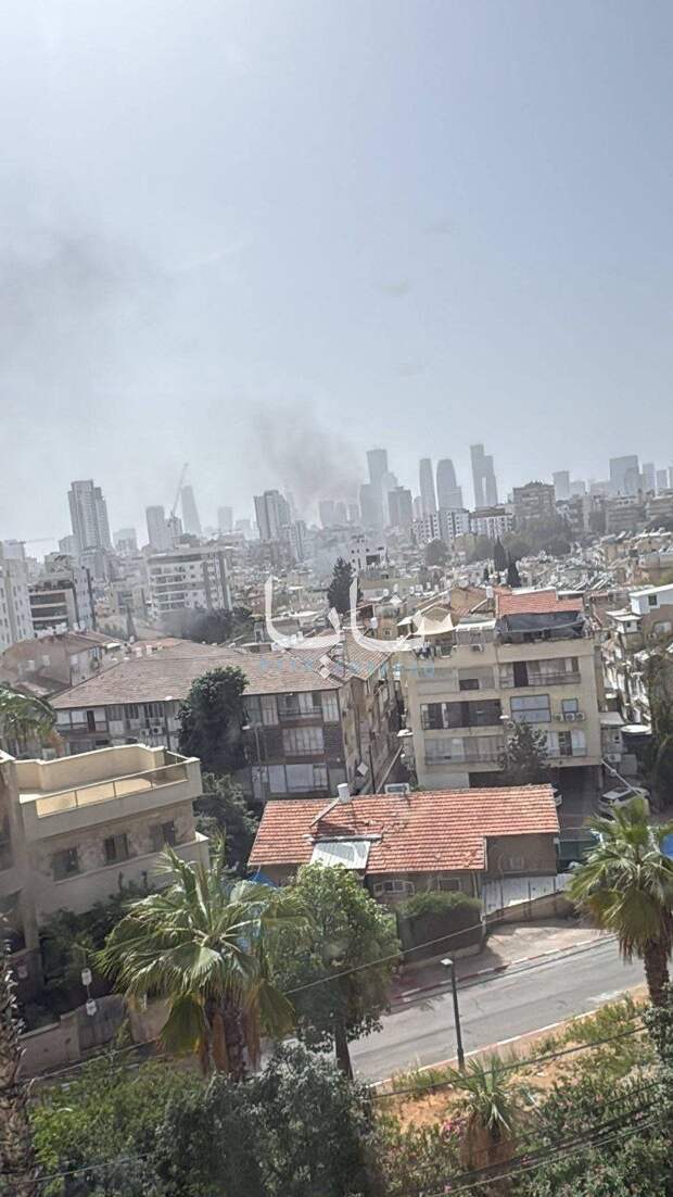 ‼️🇮🇷🇮🇱 Иран атакует Тель-Авив ракетами с кассетными боеголовками