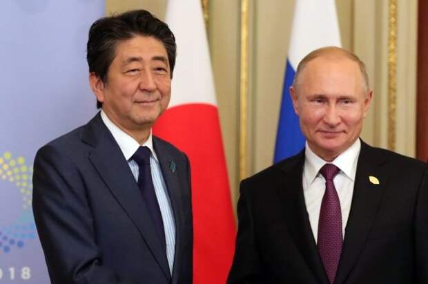 Трутнев: Путин и Абэ не обсуждали передачу Курильских островов Японии