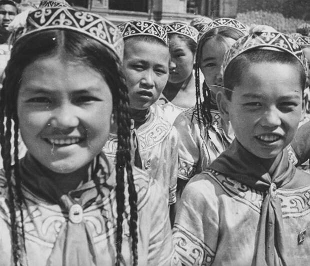 Как выглядела жизнь в советской Средней Азии (ФОТО)
