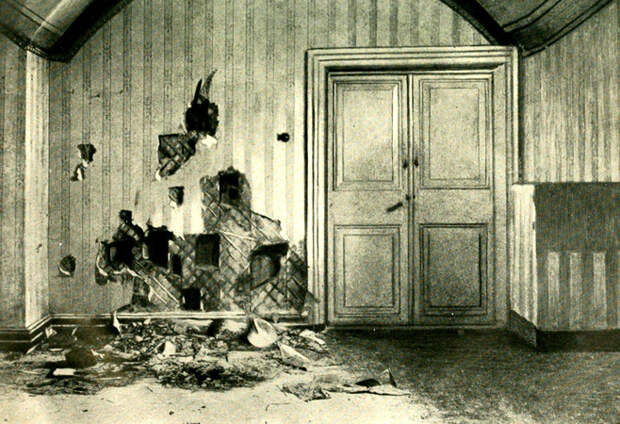 7 7