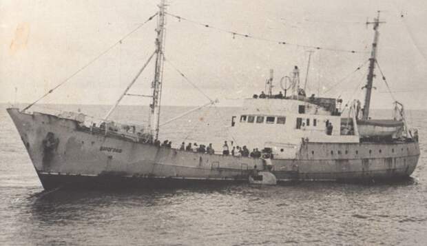 Морские бывальщины Морские бывальщины КТОФ, СССР, вмф, моряки, подводники, разведка, сша, тихий океан