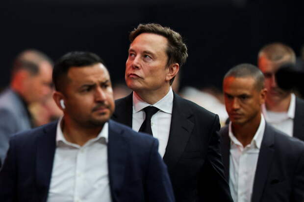 Маск своими налогами сломал компьютер налоговой службы США