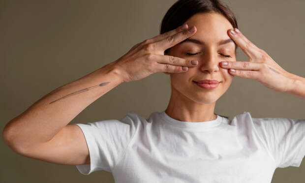 Врач Галлямова: фейс-фитнес может ускорить старение кожи