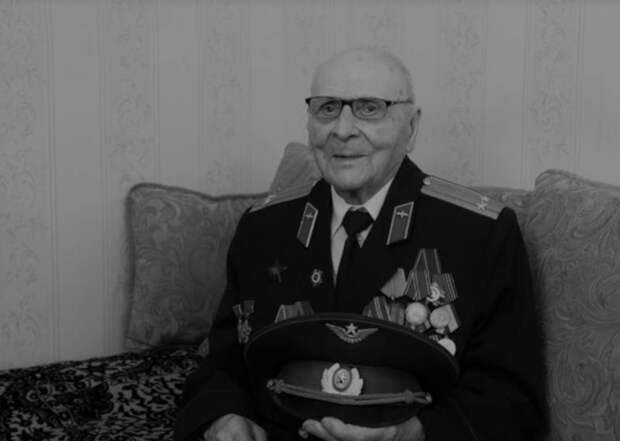 Ночной истребитель: Андрей Михайлович Артамонов