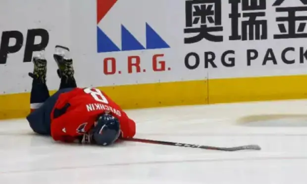 Кучеров «дал пять», а вот Овечкин, увы, сломался… Взлеты и падения русских в НХЛ (видео)