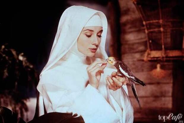 Список лучших фильмов с Одри Хепберн: История монахини. 1959