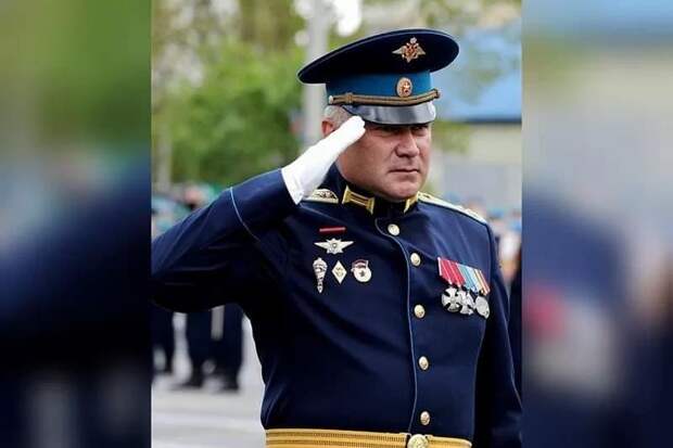 Новороссийск прощается с генерал-майором Андреем Суховецким