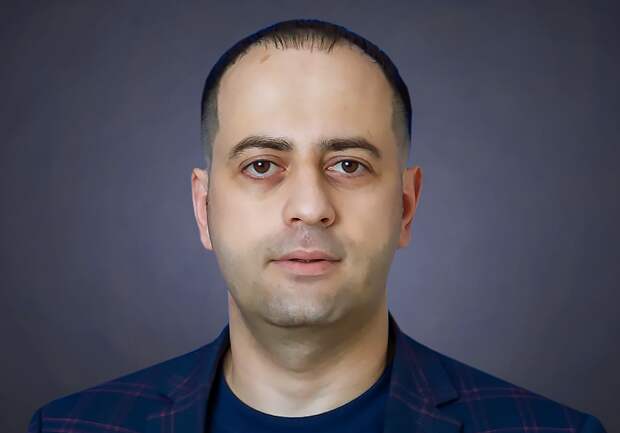 Избыток белых воротничков