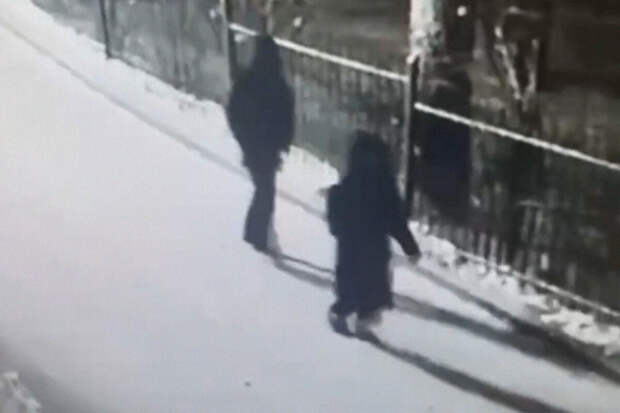 Считавшегося похищенным в Красноярске подростка нашли на съемной квартире с девушкой