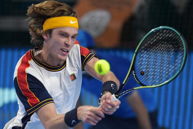 Рублев вышел в полуфинал турнира в Дубае