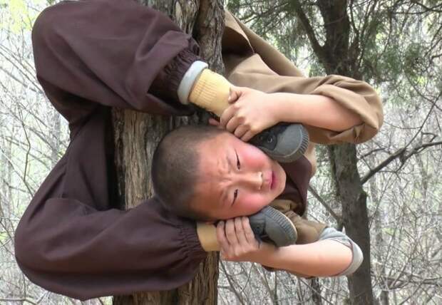 Как тренируются юные монахи Шаолиня Шаолинь, монахи, тренировки