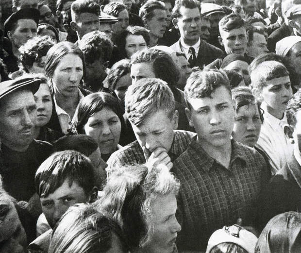 фронт и тыл Великой Отечественной на снимках советских военных фотографов shagin 1200