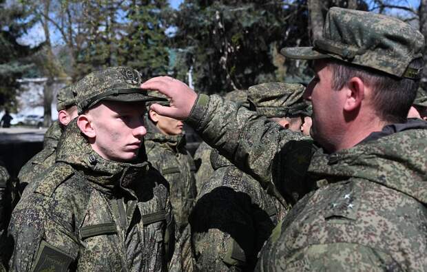 В Госдуме захотели освободить от призыва в армию еще одну категорию россиян
