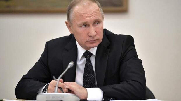Путин объявил об участии в выборах президента России в 2018 году