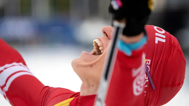 Отец Большунова прокомментировал победу сына в скиатлоне на ЧМ по лыжным видам спорта