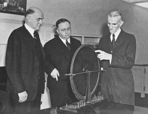 Фото Теслы - INFOnotes