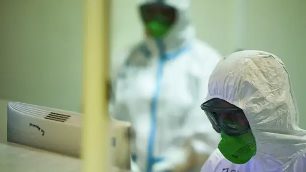 В Омской области зарегистрировали 586 случаев коронавируса за сутки