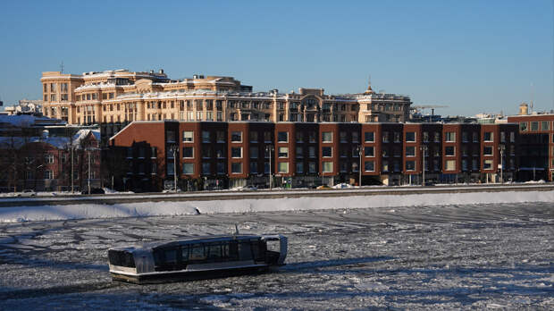 Дело не только в цене: почему знаменитостям трудно продать жилье