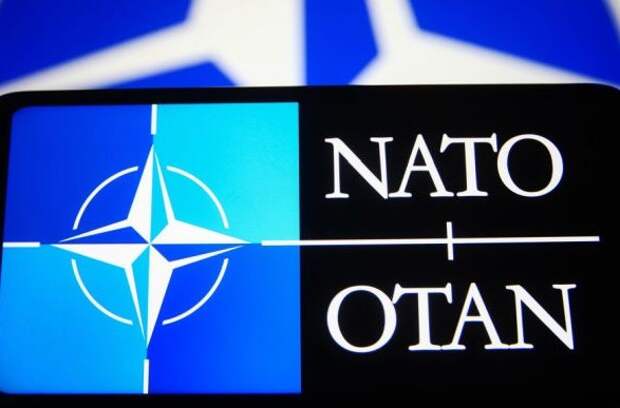 Протоколы о вступлении Финляндии и Швеции в НАТО подписали 5 июля, после  переговоров, которые...