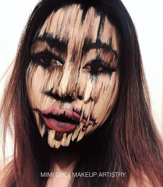 Зрелищные иллюзии на лице девушки-визажиста визажист, иллюзия, макияж