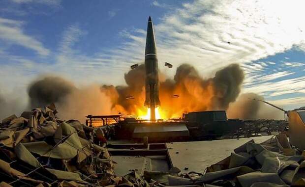 Киев: Ночью кошмар, днём — каменный век. «На этой неделе на Украину обрушится удар невиданной ранее силы»