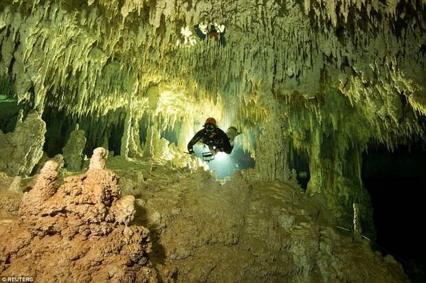 В Мексике нашли самую большую подводную пещеру в мире ynews, археология, исследование, мексика, открытие, пещера, подводная, спелеология