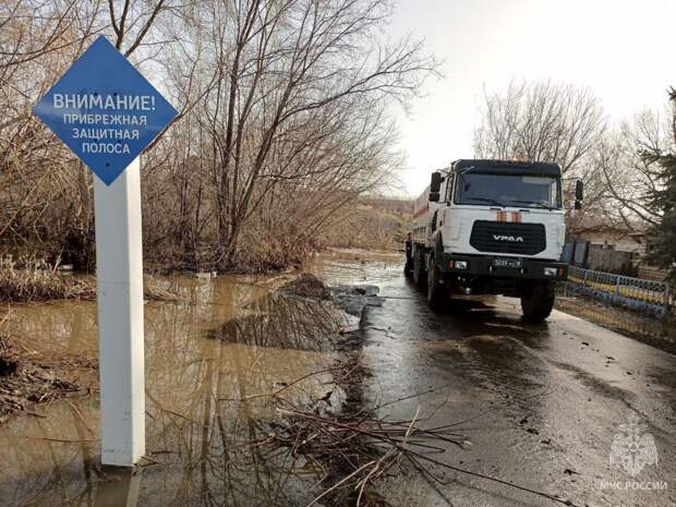ГИБДД призвала водителей не ездить по федеральным трассам Курганской области