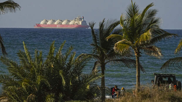 Угроза голода и промышленный паралич: чем опасно для мира долгое перекрытие Ормузского пролива